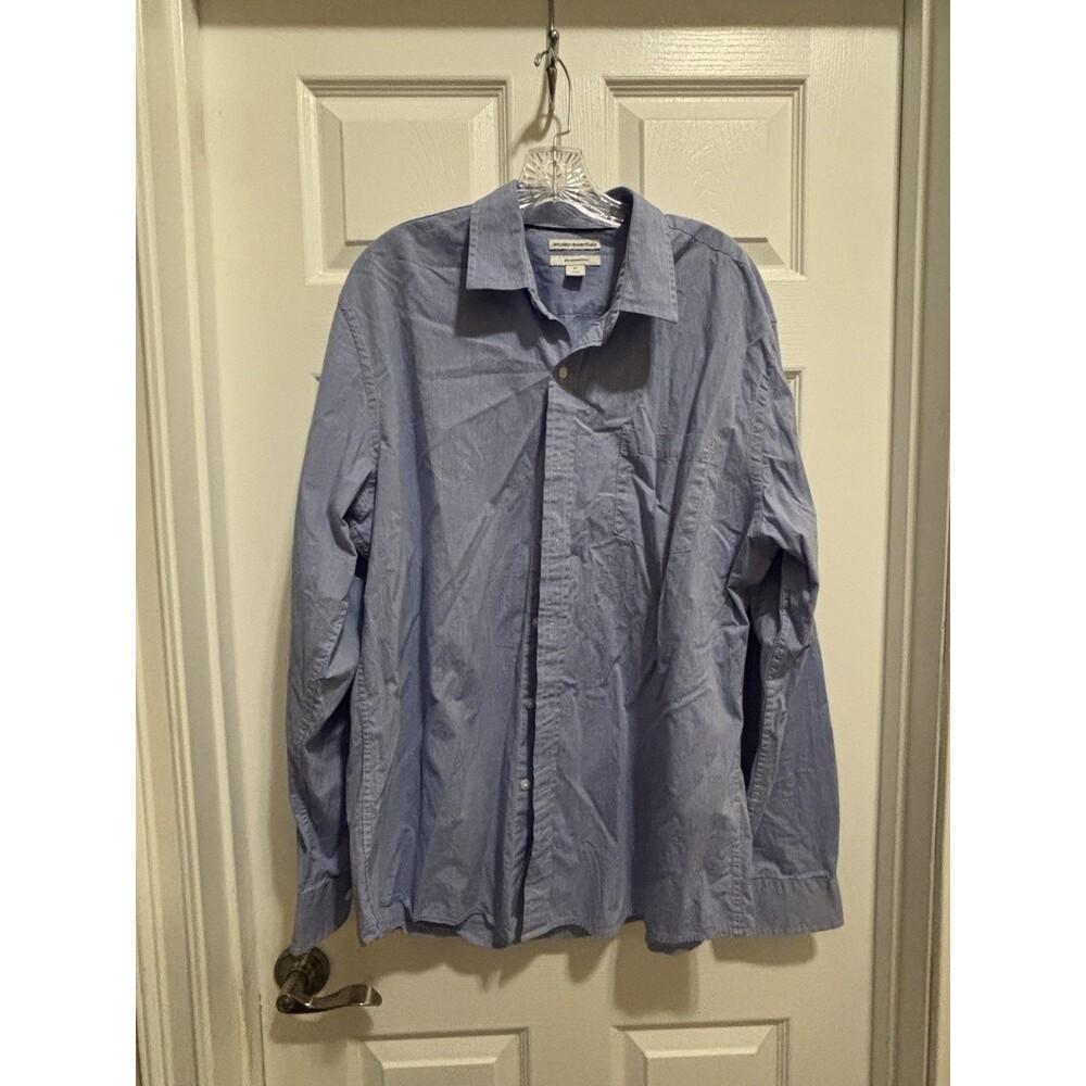 Amazon Essentials Men Size XL Solid Blue Button Down Long Sleeve Shirt